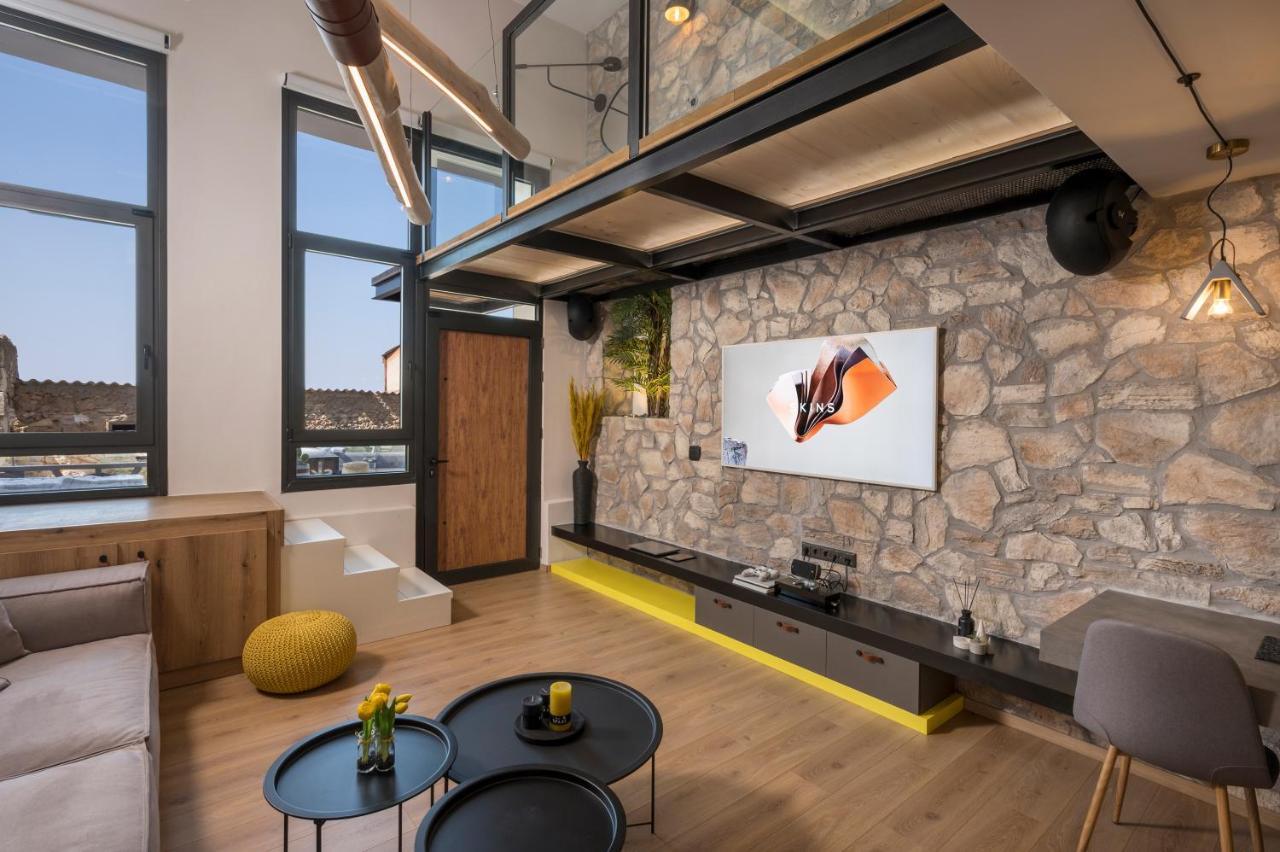 Skins Concept Boutique Apartment Chania  ภายนอก รูปภาพ
