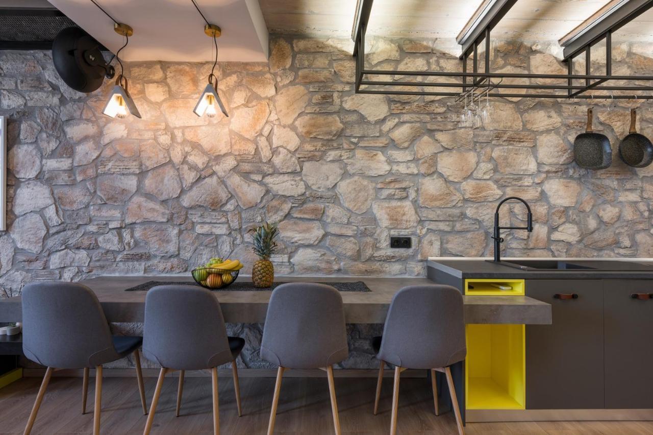 Skins Concept Boutique Apartment Chania  ภายนอก รูปภาพ